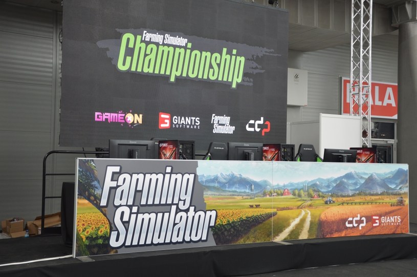 Turniej Farming Simulator podczas targów gameON w Kielcach /Patryk Głowacki /ESPORTER