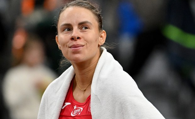 Turniej WTA w Cincinnati. Linette pokonała Sramkovą w drugiej rundzie