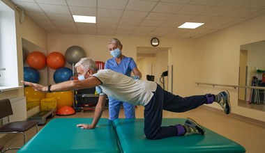 Turnus rehabilitacyjny z ZUS. Czy można odmówić wysłania do sanatorium?