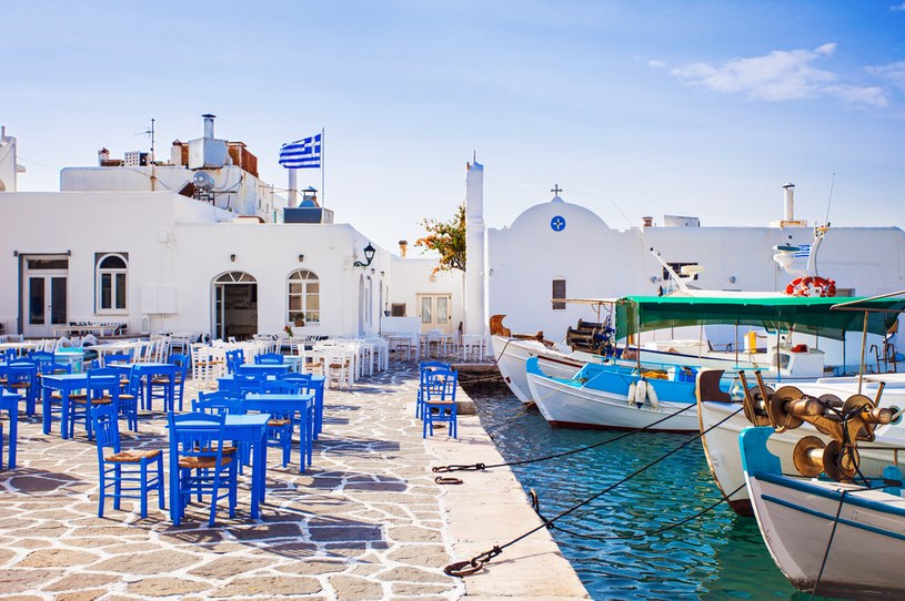 Turyści już teraz mogą wybrać się do Grecji na takich zasadach, jak przed wybuchem pandemii /123RF/PICSEL