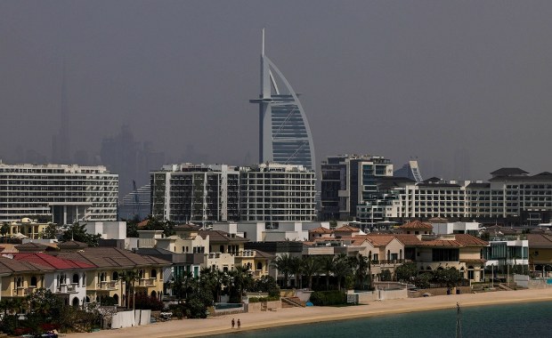 Turyści, którzy filmowali naloty, mogą trafić za kratki. Zatrzymano ponad 100 osób