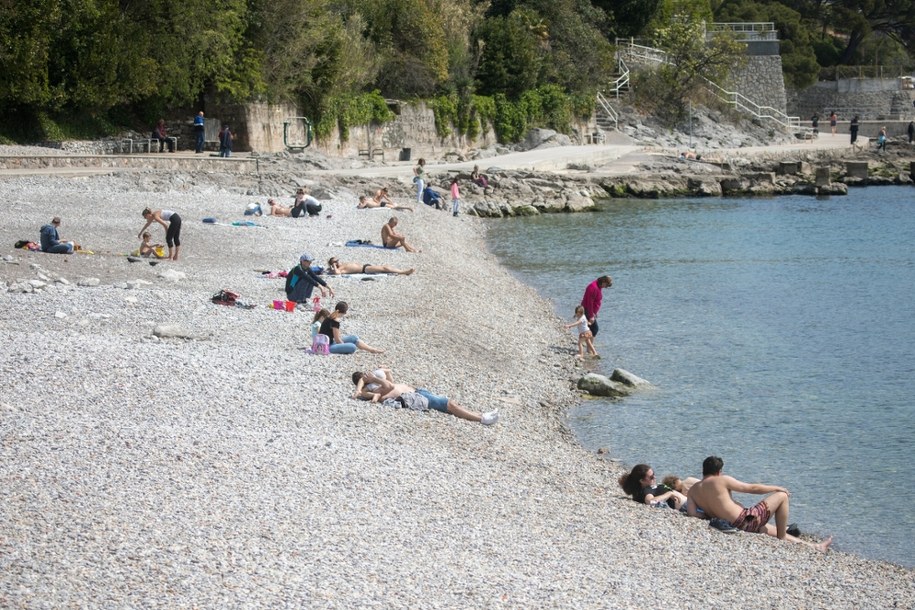 Turyści na plaży w Rijece /Nel Pavletic/PIXSELL/Press Association /East News