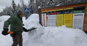 Turyści uwięzieni. Schronisko w Dolinie Pięciu Stawów odcięte od świata