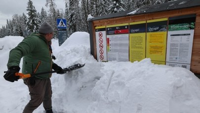 Turyści uwięzieni. Schronisko w Dolinie Pięciu Stawów odcięte od świata
