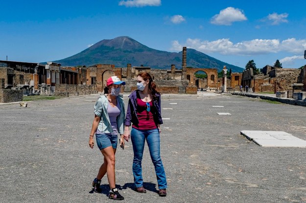 Turystka weszła na dach term w Pompejach. Może trafić do więzienia