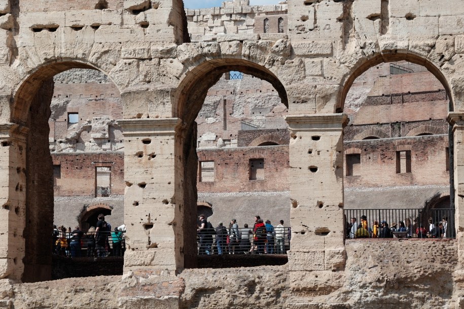 Włosi wypowiadają wojnę ekowandalom. 60 tys. euro kary za zniszczenie zabytków