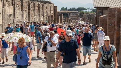 Turysta naraził się na klątwę starożytnego miasta. Nie idź jego przykładem 
