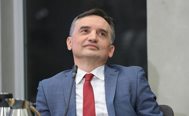 "Turysta roku". Politycy o pojawieniu się Zbigniewa Ziobry w Brukseli