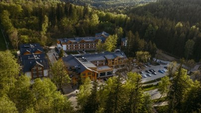 Turystyczne oblężenie Karpacza. Trudno o wolne miejsce