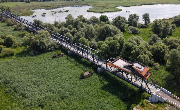 Turystyczny hit. Most w Siekierkach gotowy