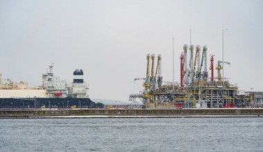 Tusk: Gaz System zbuduje drugi gazowy terminal pływający w Zatoce Gdańskiej