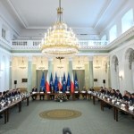 Tusk i Cenckiewicz zgodnie po RBN: ​Odrzucamy dezinformacje, że to Ukraina stoi za atakiem