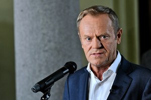 Tusk: Mówili, że nie będzie inflacji, a sami wykupowali obligacje 