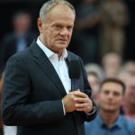 Tusk: Nie mamy za bardzo wpływu na to, ile kosztuje paliwo na świecie