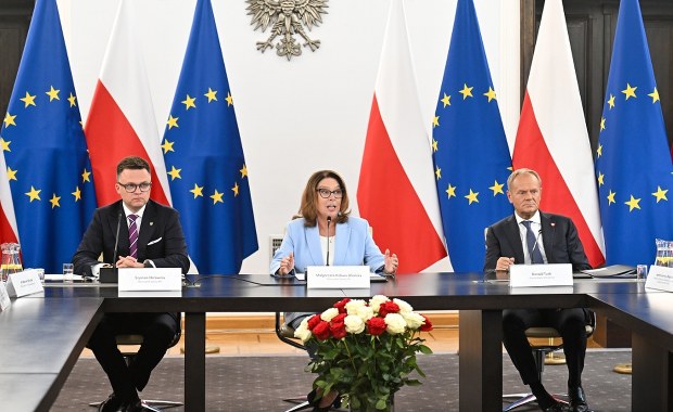 Tusk o "demokracji walczącej": PiS zdewastował polską praworządność