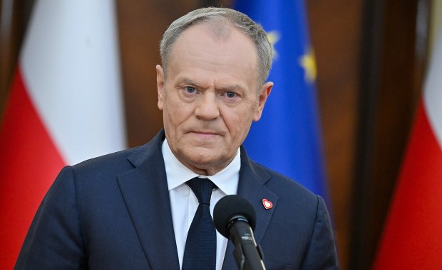 Tusk o propozycji prezydenta ws. SAFE: Motywowana politycznie
