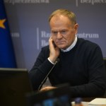 Tusk o sytuacji pogodowej: Należy przyjmować warianty pesymistyczne