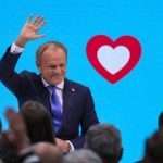 Tusk ogłasza zjednoczenie. Nowa partia i nowe logo