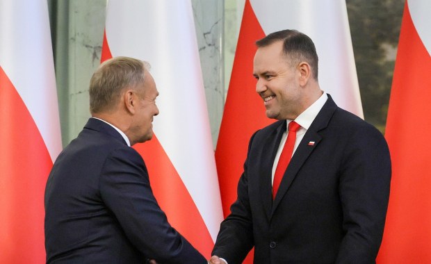 Tusk po kilkunastu godzinach reaguje na wpis Trumpa. Dziękuje Nawrockiemu 
