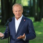 Tusk potwierdza. Polacy pojadą w swoje ulubione wakacyjne miejsce pociągiem