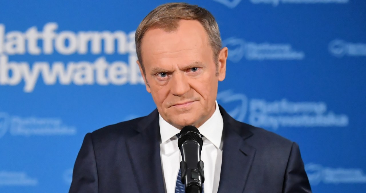 Tusk: Przez decyzje TK prokurator, a nie lekarz prowadzi ciążę