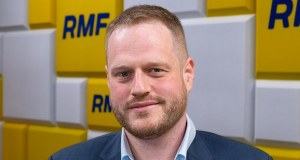 "Tusk szczuje". Cieszyński odpowiada premierowi ws. wyroku sądu 