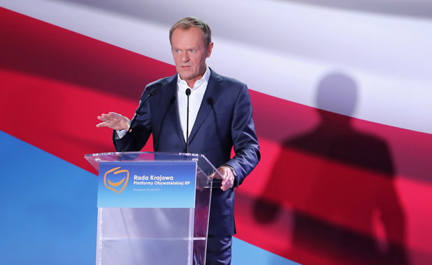 Tusk: Ta władza jest przeraźliwie słaba, niezorganizowana i tchórzliwa