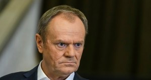 Tusk zapowiada walkę z cenami paliw. "Nie pozwolę, by ktokolwiek zarobił na tej sytuacji"