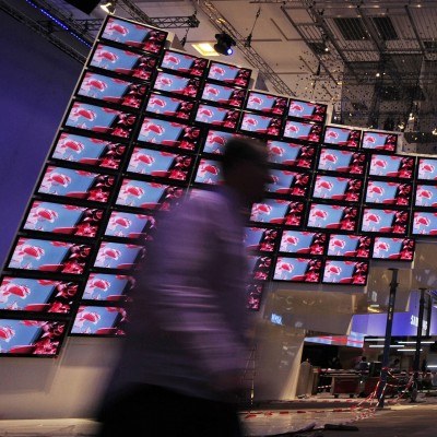 TVN utrzymała czwartą pozycję za TVP1, Polsatem i TVP2 /AFP