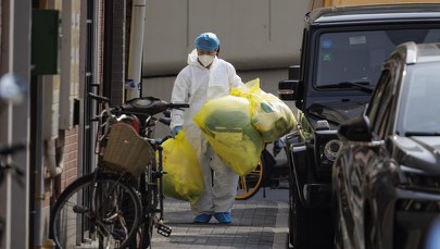 "Twardy lockdown" w chińskim Wugang po wykryciu jednego zakażenia koronawirusem
