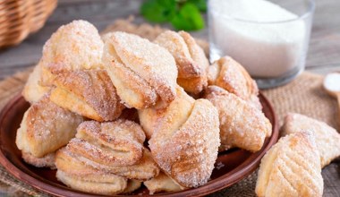 Twarogowe ciasteczka gęsie łapki. Idealna przekąska do kawy lub herbaty