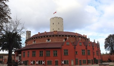 Twierdza Wisłoujście odzyska historyczny hełm. Rusza wielka modernizacja zabytku