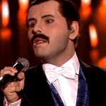 "Twoja Twarz Brzmi Znajomo": Sławomir jako Freddie Mercury w świątecznym odcinku show