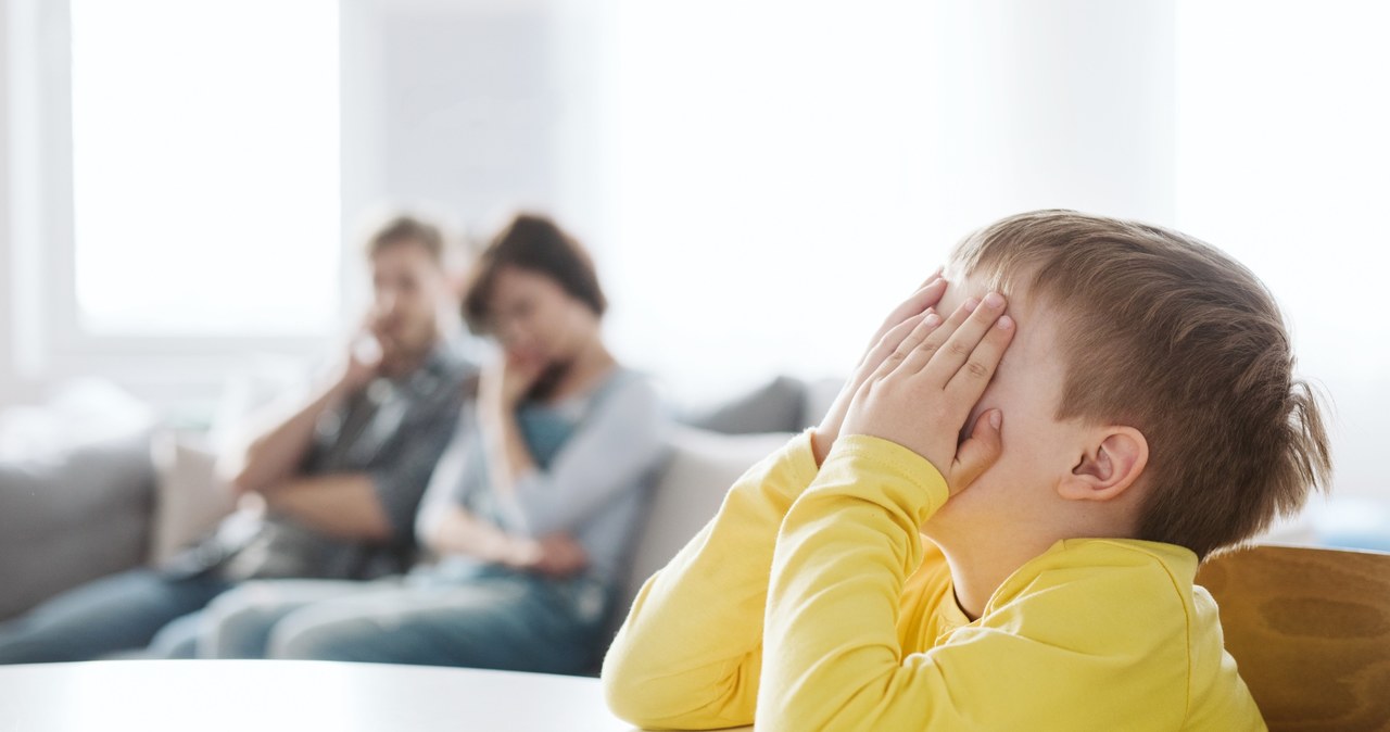 Twoje dziecko często się wierci, nie potrafi dostosować zachowania do sytuacji i ma problemy ze skupieniem się? To może być ADHD /123RF/PICSEL