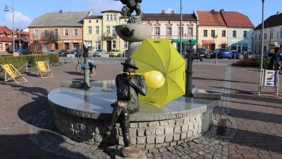 Twoje Miasto: Św. Walenty, utopce i de Gaulle - odwiedziliśmy Bieruń