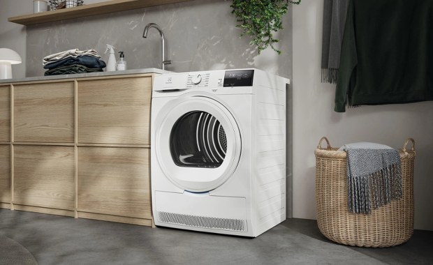 Twoje ubrania jak nowe na dłużej. Inteligentna pielęgnacja z suszarką AbsoluteCare 
