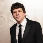 Twórca hitu "Anora" i Jesse Eisenberg łączą siły! Będzie musical dla A24