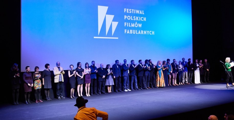 Twórcy filmu "Twój Vincent" na scenie Teatru Muzycznego w Gdyni /Adam Warżawa /PAP