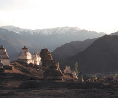 "Tybet: Trylogia Buddyjska"
