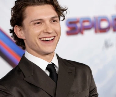 Tydzień temu miał wypadek na planie filmowym. Wraca do zdrowia