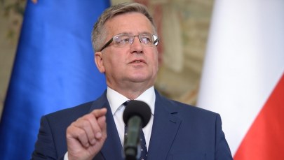 Tygodnik "ABC": Obrażony na Polskę Komorowski ucieka do Budy Ruskiej
