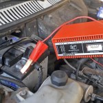 Tyle ładuj akumulator. Inaczej straci moc i będzie do wyrzucenia