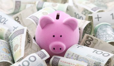 Tyle powinna wynosić poduszka finansowa. Trzy pensje mogą nie wystarczyć