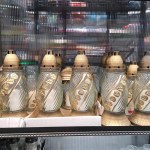 Tyle trzeba będzie wydać na Wszystkich Świętych. Wiązanki i znicze coraz droższe