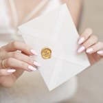 ​Tyle trzeba włożyć do koperty na wesele. Z takimi stawkami nie ma żartów