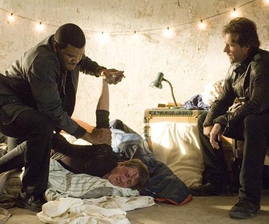 Tyler Perry, Chad Lindberg i Edward Burns w scenie z filmu "Alex Cross"