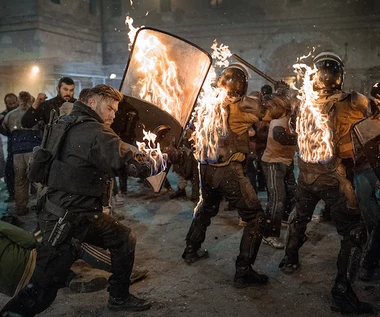 "Tyler Rake 2": Chris Hemsworth w płomieniach! Aktor dał się podpalić na planie filmu