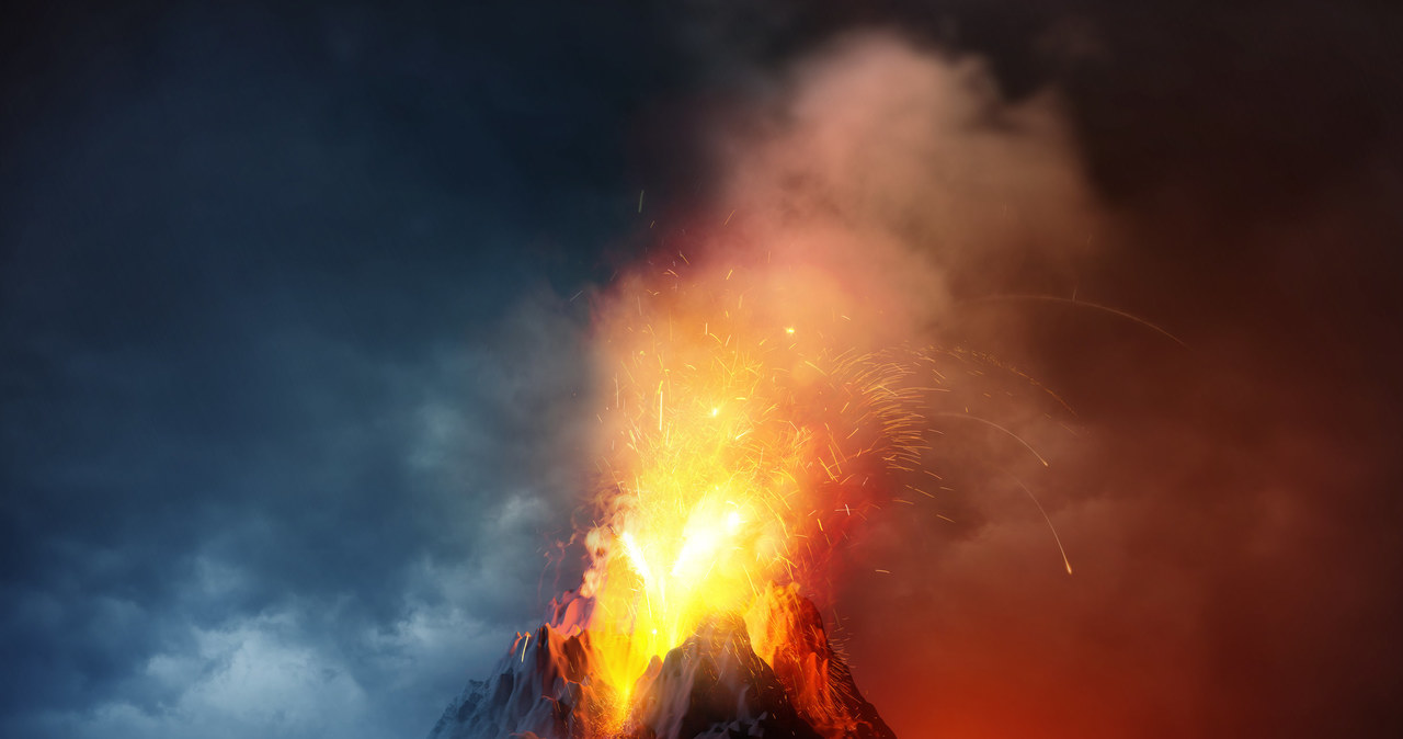 Tylko 1/3 węgla podpowierzchniowego wraca na Ziemię podczas erupcji wulkanów /123RF/PICSEL