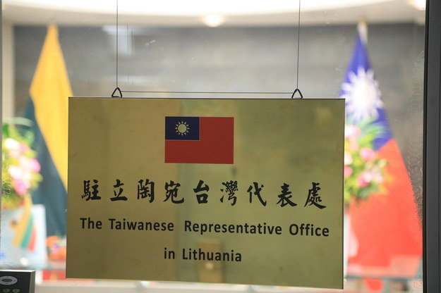 Tylko 15 krajów na świecie utrzymuje oficjalne stosunki dyplomatyczne z Tajwanem /STRINGER /PAP/EPA