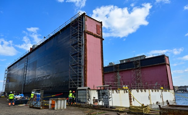 Tylko jedna część waży 3600 ton. W Szczecinie powstaje prawdziwy kolos